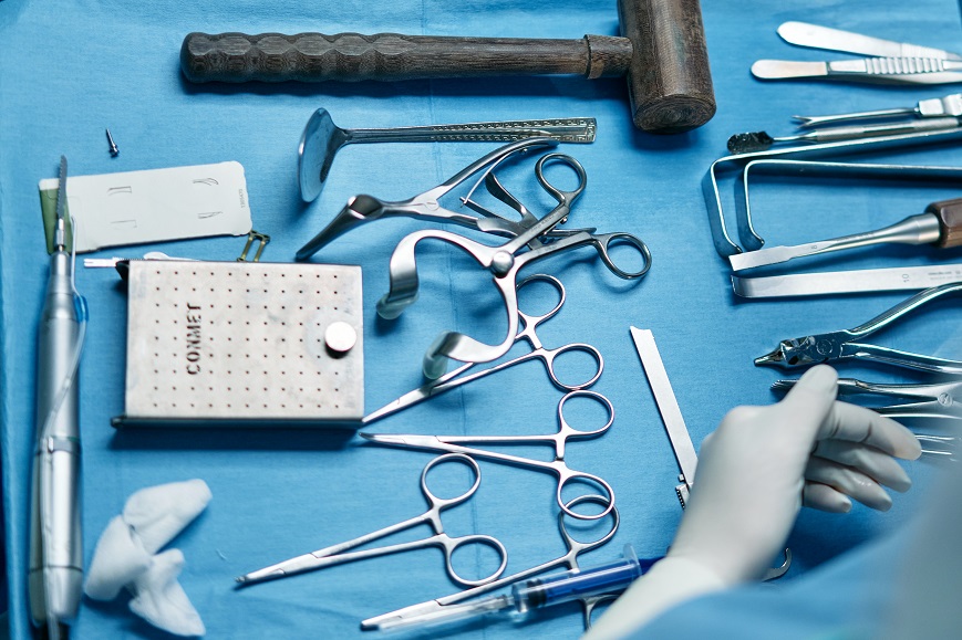 Heavy Power Surgical Tools Types, Usage, Benefits, and Risks Explained
