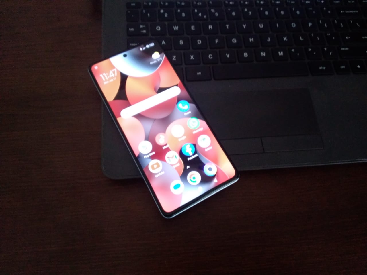 Poco-X5-Pro-Amoled-Display