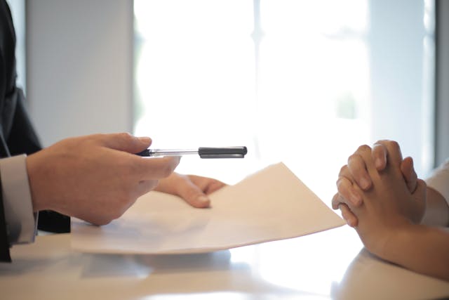 High-Balling Salary Expectations in a Job Interview: Recovery and Strategies